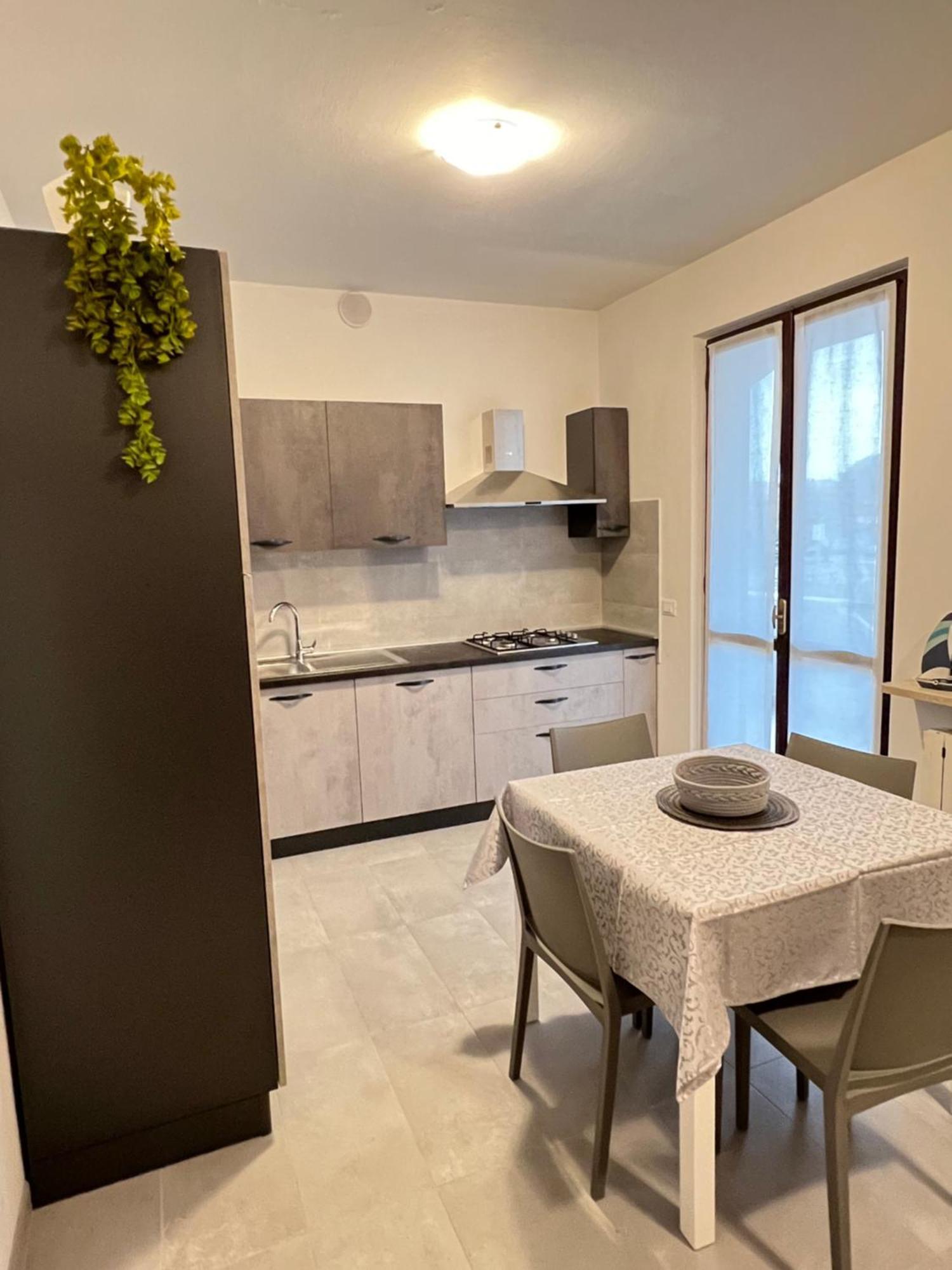 La Vela Appartement Sirmione Buitenkant foto